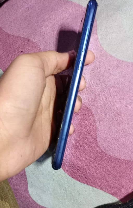 Honor 9n (4/128) 03231015363 3