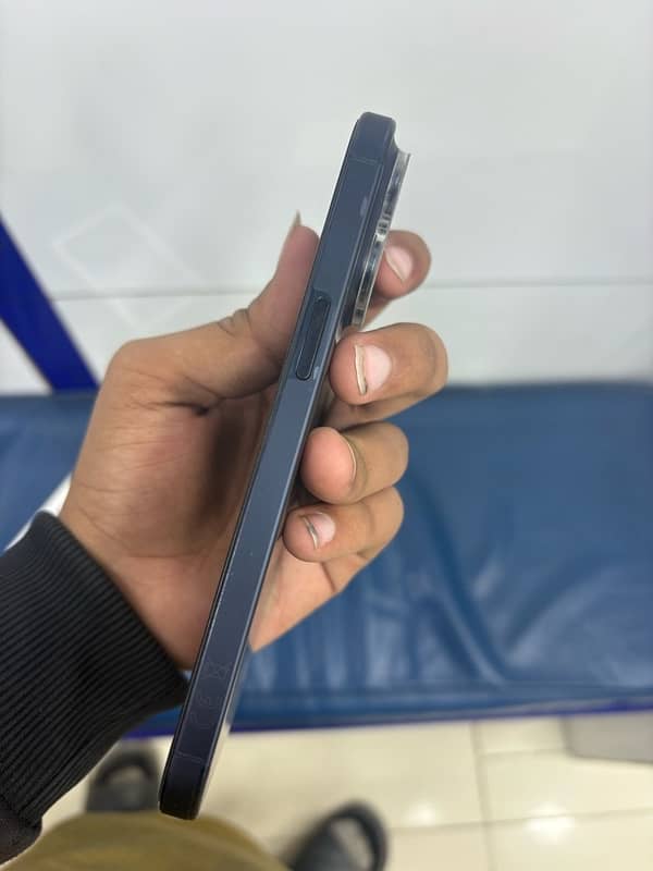 iphone 15promax non pta 5