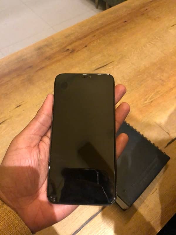 IPHONE XS MAX DUAL PHYSICAL PTA APROVED 1