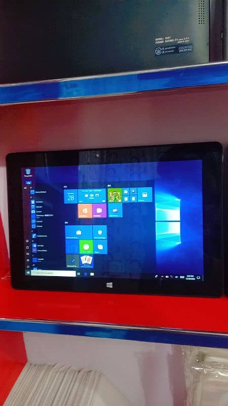 10 Inch Display Tablets 32GB and 64GB Window 10 USB Ports 0