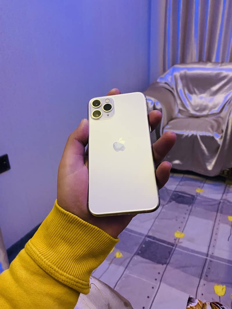 iphone 11 pro 256gb factory unlock 0