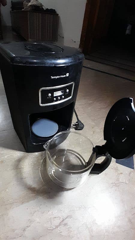 Coffee maker, 1