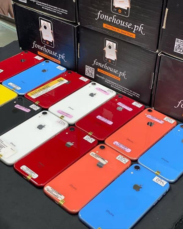 iphone XR pta approved 64GB Whatsapp 03221185228 0