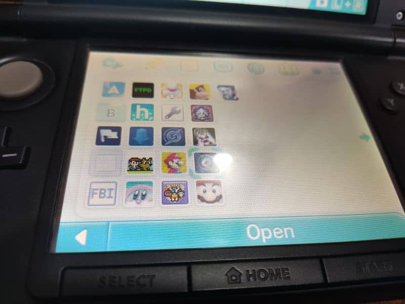 Nintendo 3DSXL - Modded / Hacked - 16GB Card 4