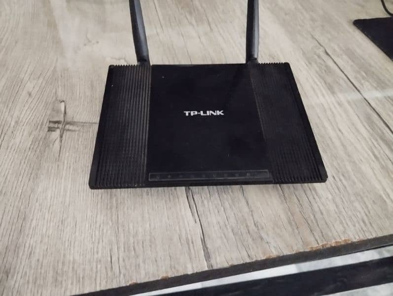 Tp link  wifi router 1