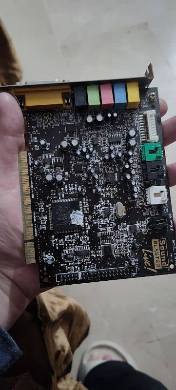 SOUND BLASTER LIVE CARD SYSTEM PULLED 2