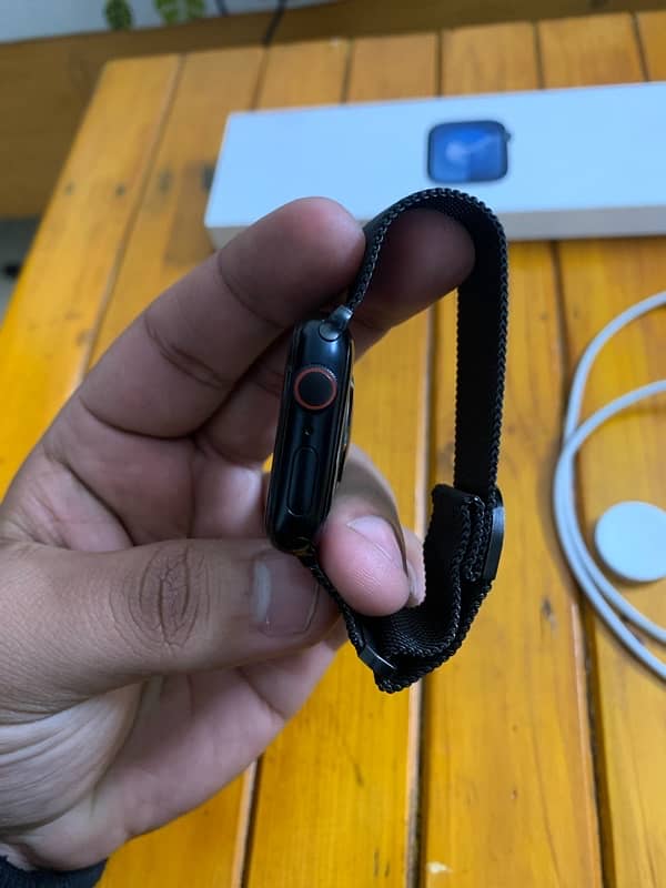 Apple Watch Series 9 41mm 7