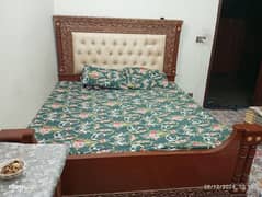 bed set of wood one year use