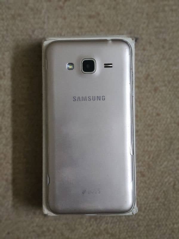 Samsung Galaxy J3⁶ For Sale 3