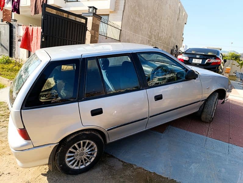 Suzuki Cultus VXL 2004 1