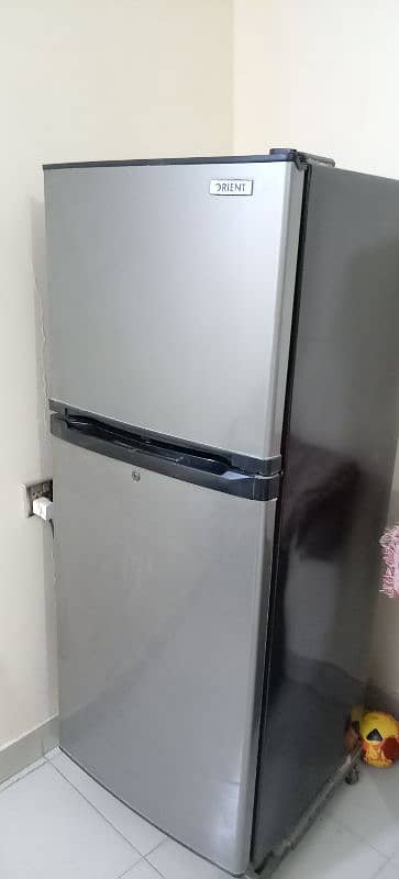 Orient Refrigerator 32ft 0