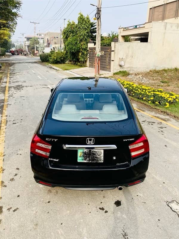 Honda City IVTEC 2018 auto pristine condition. geniune not accidented. 2