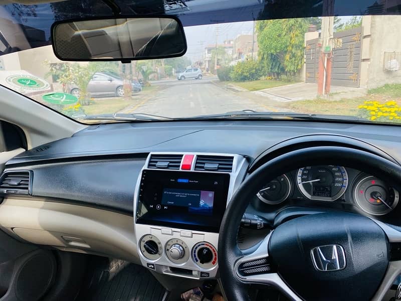 Honda City IVTEC 2018 auto pristine condition. geniune not accidented. 9