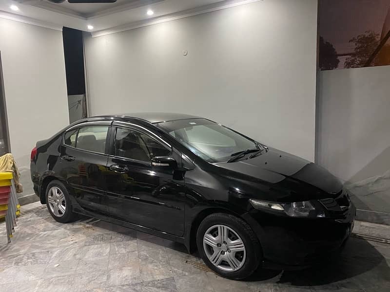 Honda City IVTEC 2018 auto pristine condition. geniune not accidented. 10