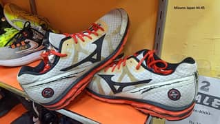 Shoes 100% original Branded Nike, Addidas, Puma, New Balance, Asics,