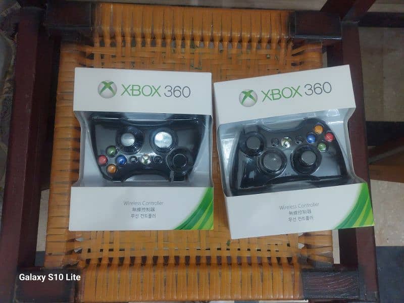 Xbox 360 wireless controllers 0