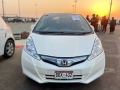 Honda Fit 2011 Reg 2014 Hybrid 1.3 Excellent Condition.