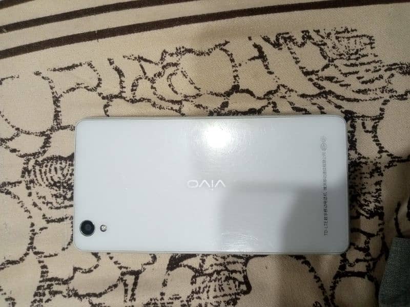 Vivo y51A 4/64 all okay dual sim PTA approved in good condition 1