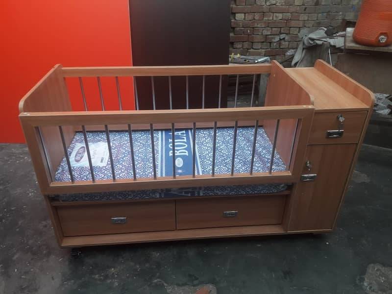 Modern Baby Cot 5