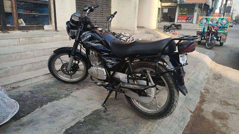 Suzuki GS 150 0