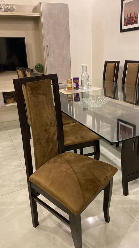 Dining Table With 8 chairs Double mirror Brand New for Sale 3