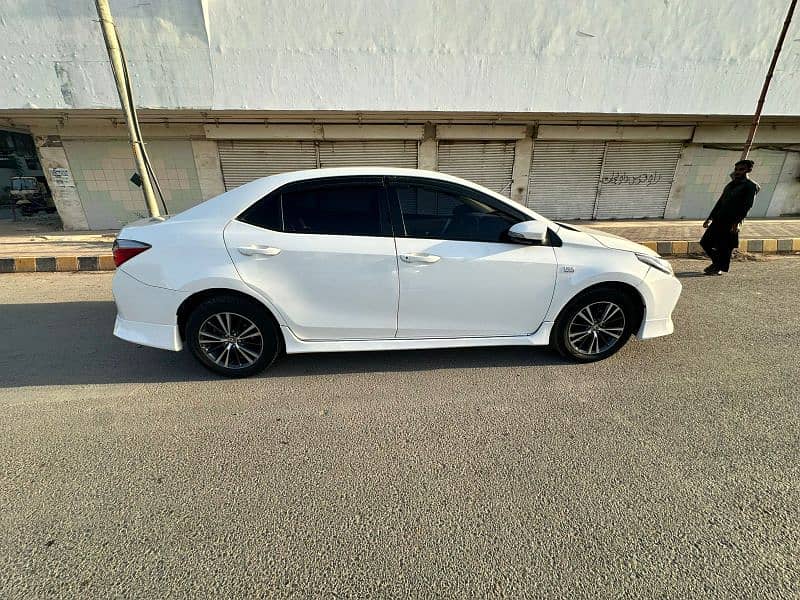 Toyota Corolla Altis 2017 7