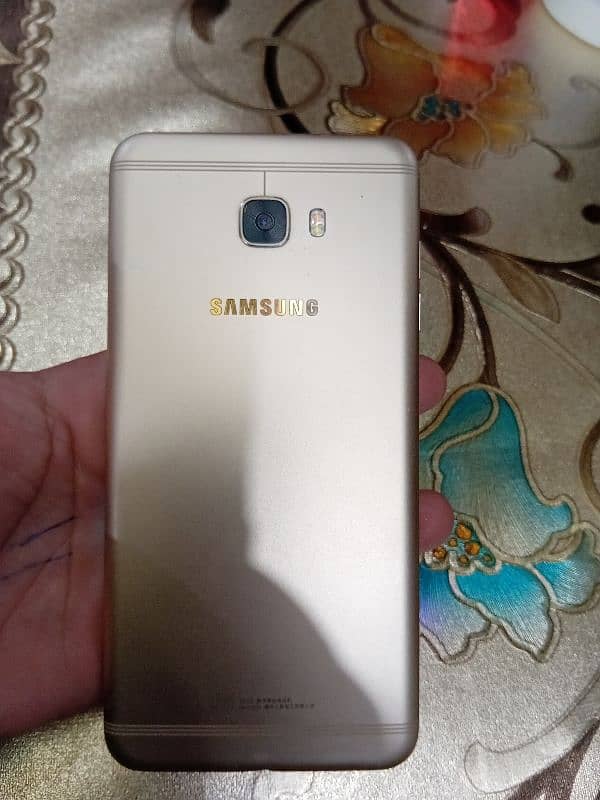 Samsung Galaxy C7 Pro 4/64 Mobile For Sale 1