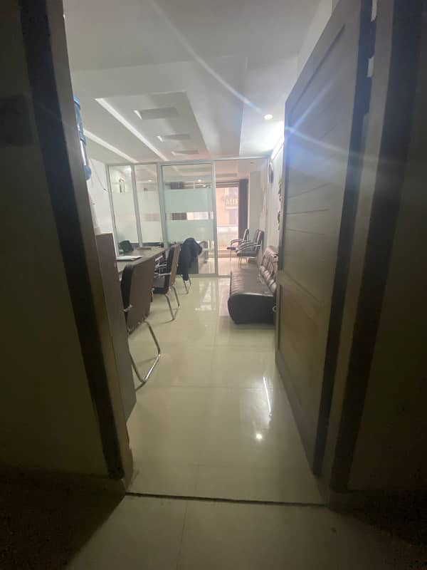 300 Sq/Ft Fully FURNISHED OFFICE Available For RENT In Bahria Town Phase 8 C Junction RWP 4