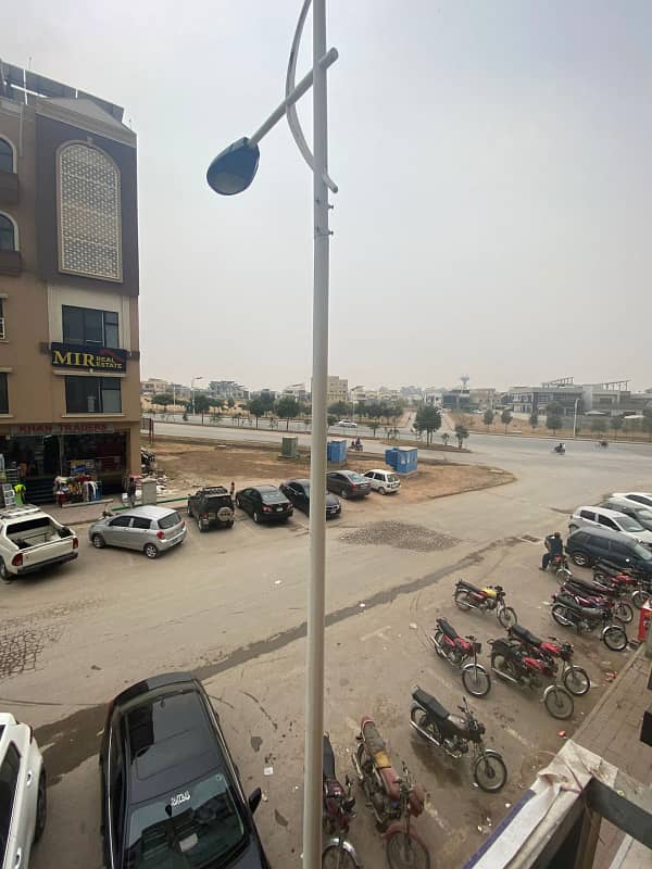 300 Sq/Ft Fully FURNISHED OFFICE Available For RENT In Bahria Town Phase 8 C Junction RWP 10