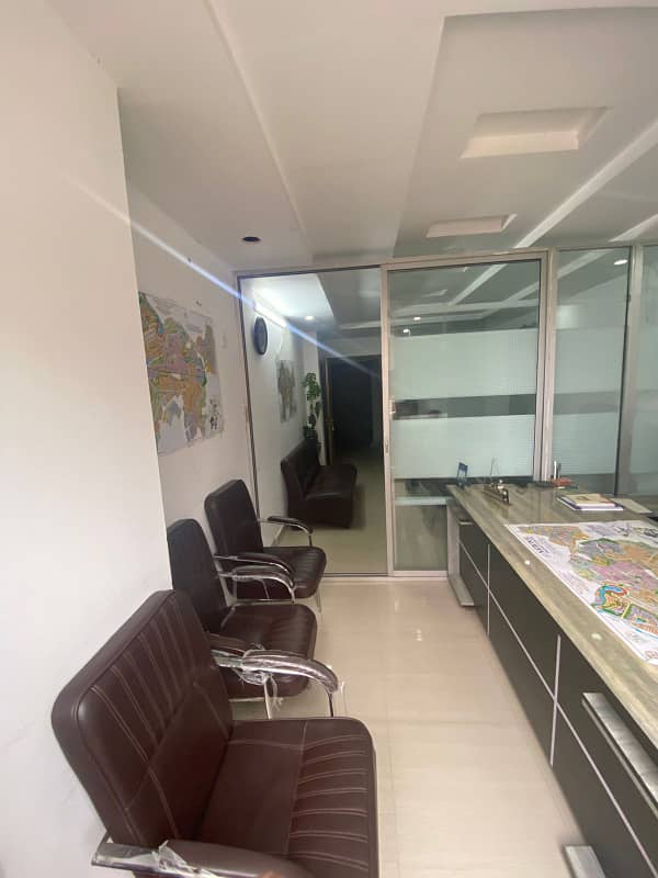 300 Sq/Ft Fully FURNISHED OFFICE Available For RENT In Bahria Town Phase 8 C Junction RWP 11