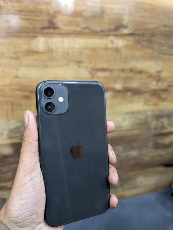 iPhone 11 64GB PTA Approved 1