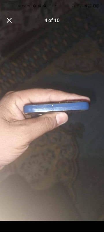 I'm selling my I phone 6 3