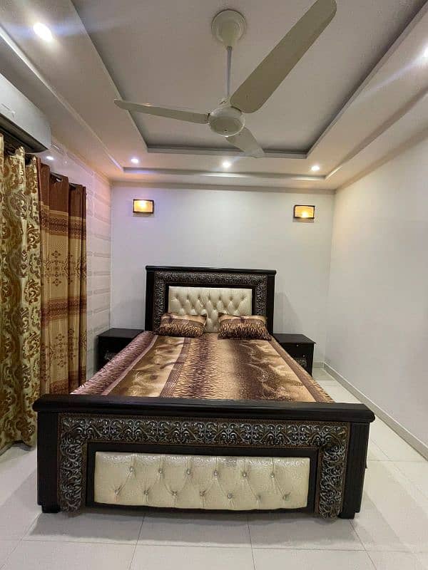 Furnished 5 marla House For Rent in Bahria Town Lahore 0