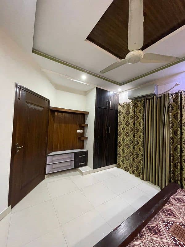 Furnished 5 marla House For Rent in Bahria Town Lahore 1