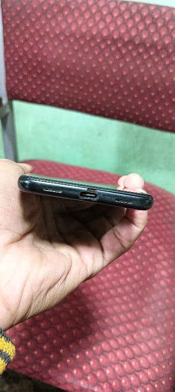 Google pixel 4a non PTA 3