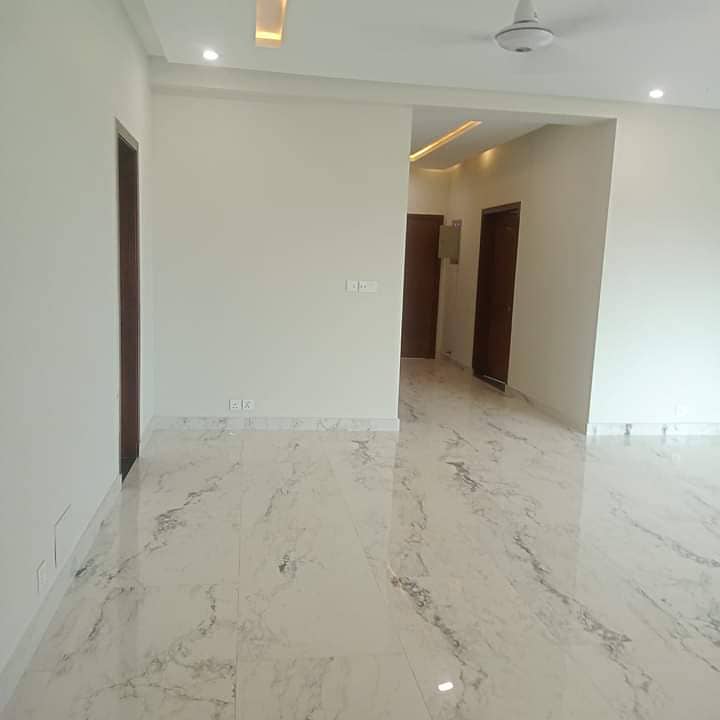 Brend New Apartment Available For Rent In Askari 11 Sec-D Lahore 3