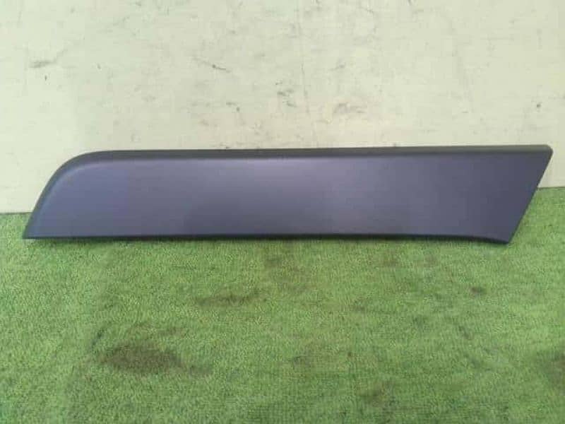 Daihatsu Taft front left fender liner 0