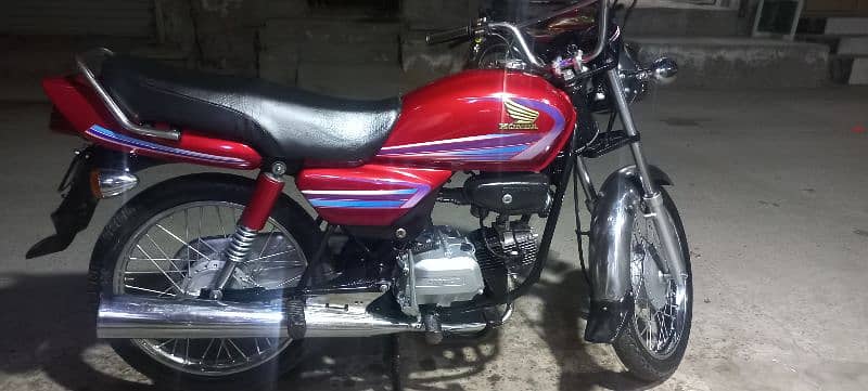 Honda CD100 2