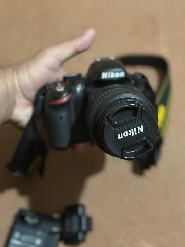 Canon DSLR D3200 Camera for sale 2