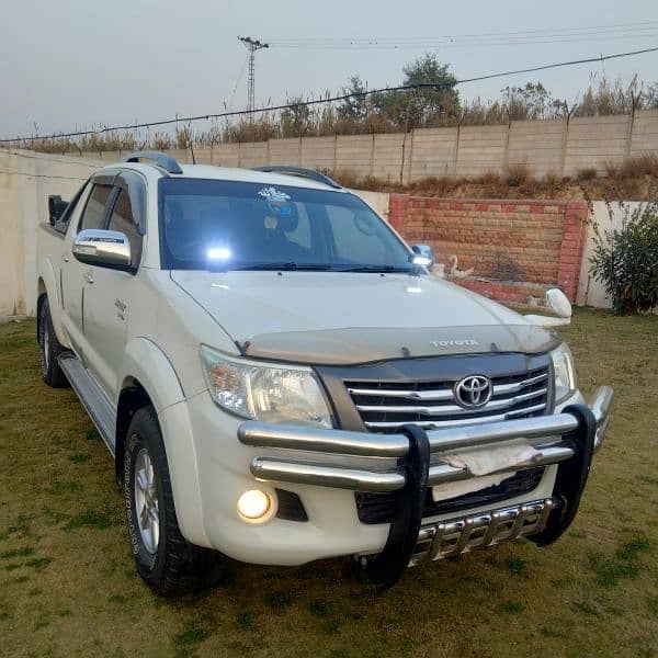 Toyota Hilux 2016 11