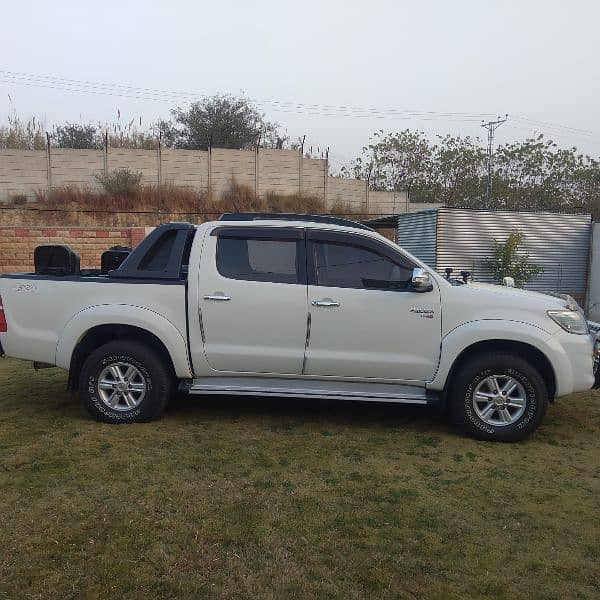 Toyota Hilux 2016 15