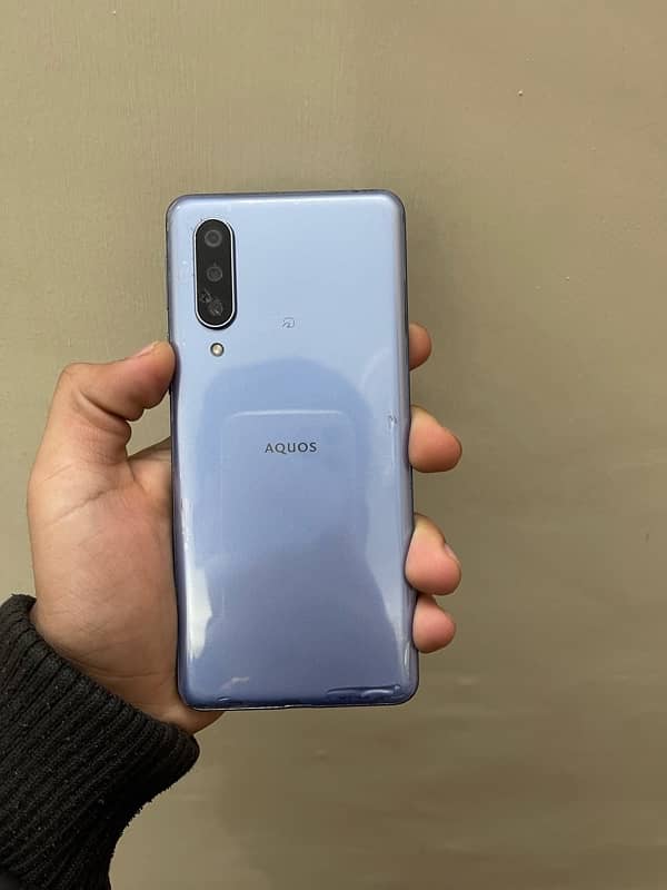 aquos zero 5 basic 0