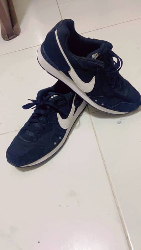 Nike original shoes  size 10/11  from Germany 2