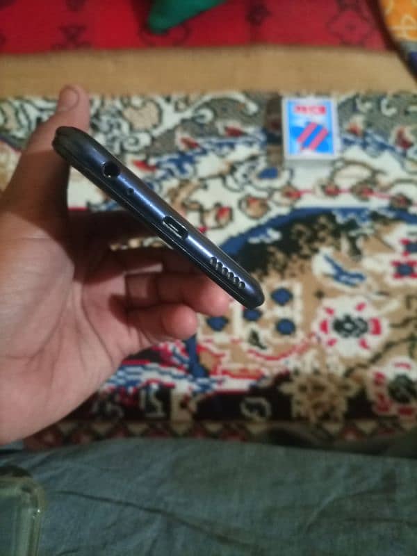 I'm selling my infnex mobile for selling 2gb and 32 gb 2