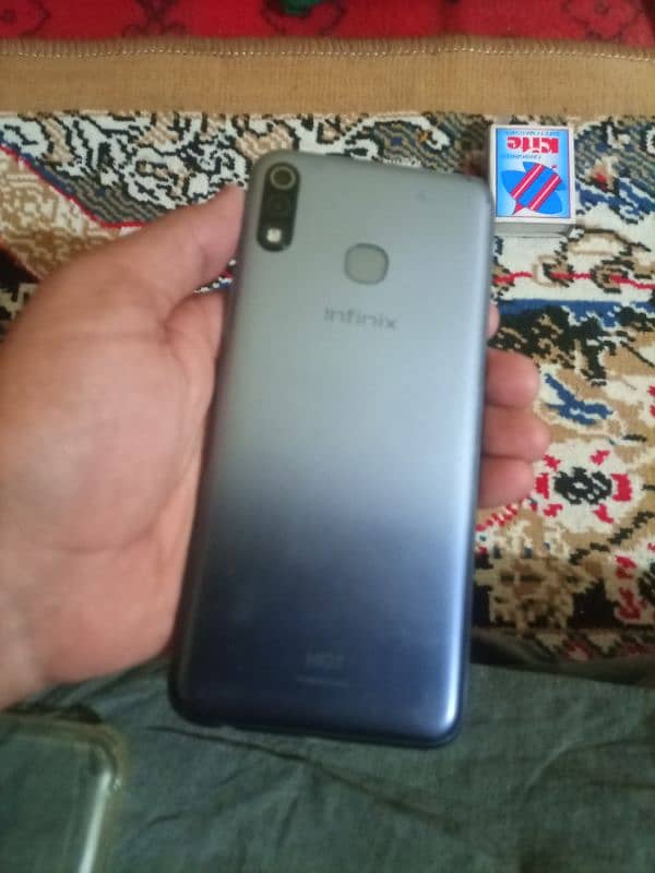 I'm selling my infnex mobile for selling 2gb and 32 gb 6