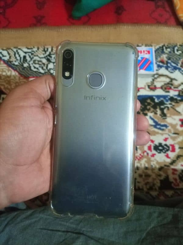 I'm selling my infnex mobile for selling 2gb and 32 gb 8