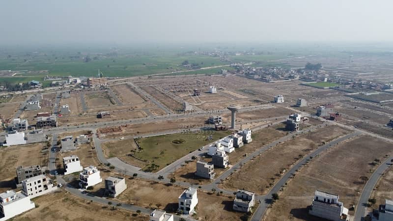 1 Kanal Plot Available On Installment (Royal Palm City Gujranwala) 39