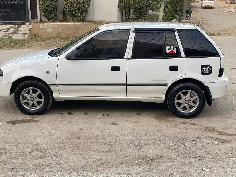 Suzuki Cultus VXL 2006 0/3/1/8/0/2/0/2/8/4/2/ 4