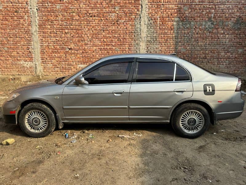 Honda Civic EXi 2005 6 register 2