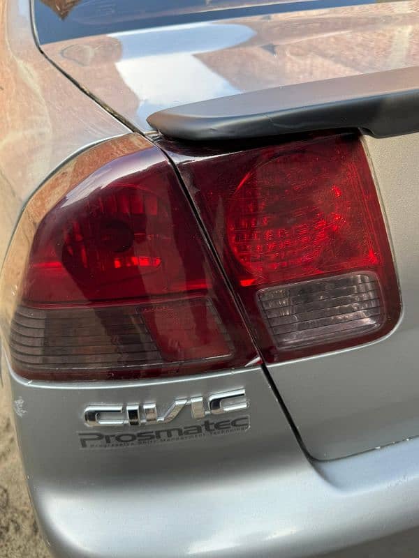 Honda Civic EXi 2005 6 register 3